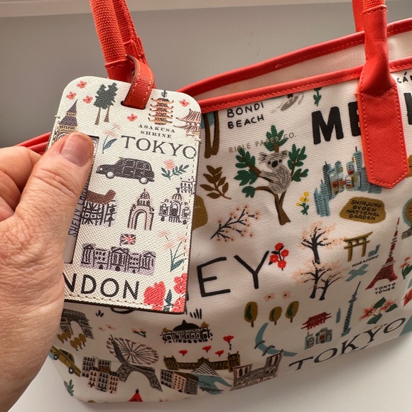 Large Rifle Paper Co. Travel Themed Travel Tote with Luggage Tag NWOT - Picture 4 of 12